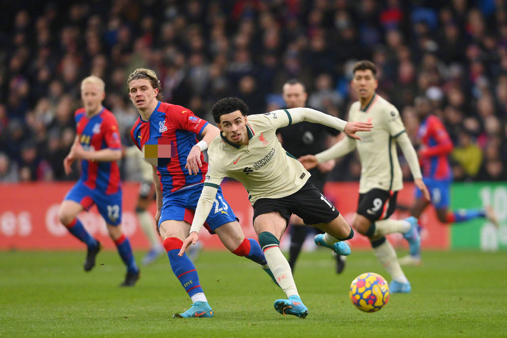 球员之间的 球员之间的