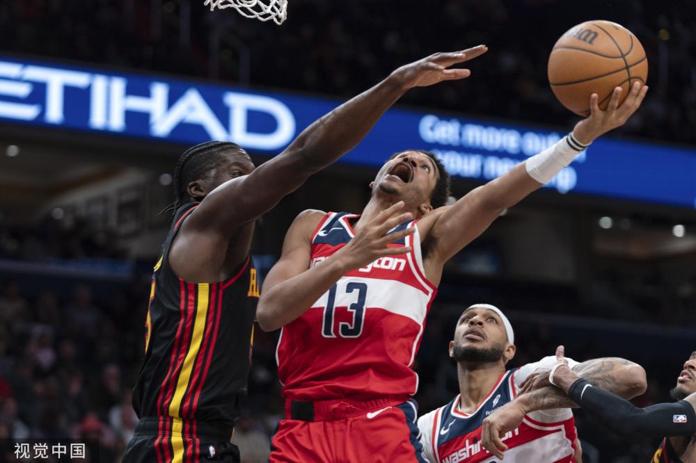 判员进行评 判员进行评